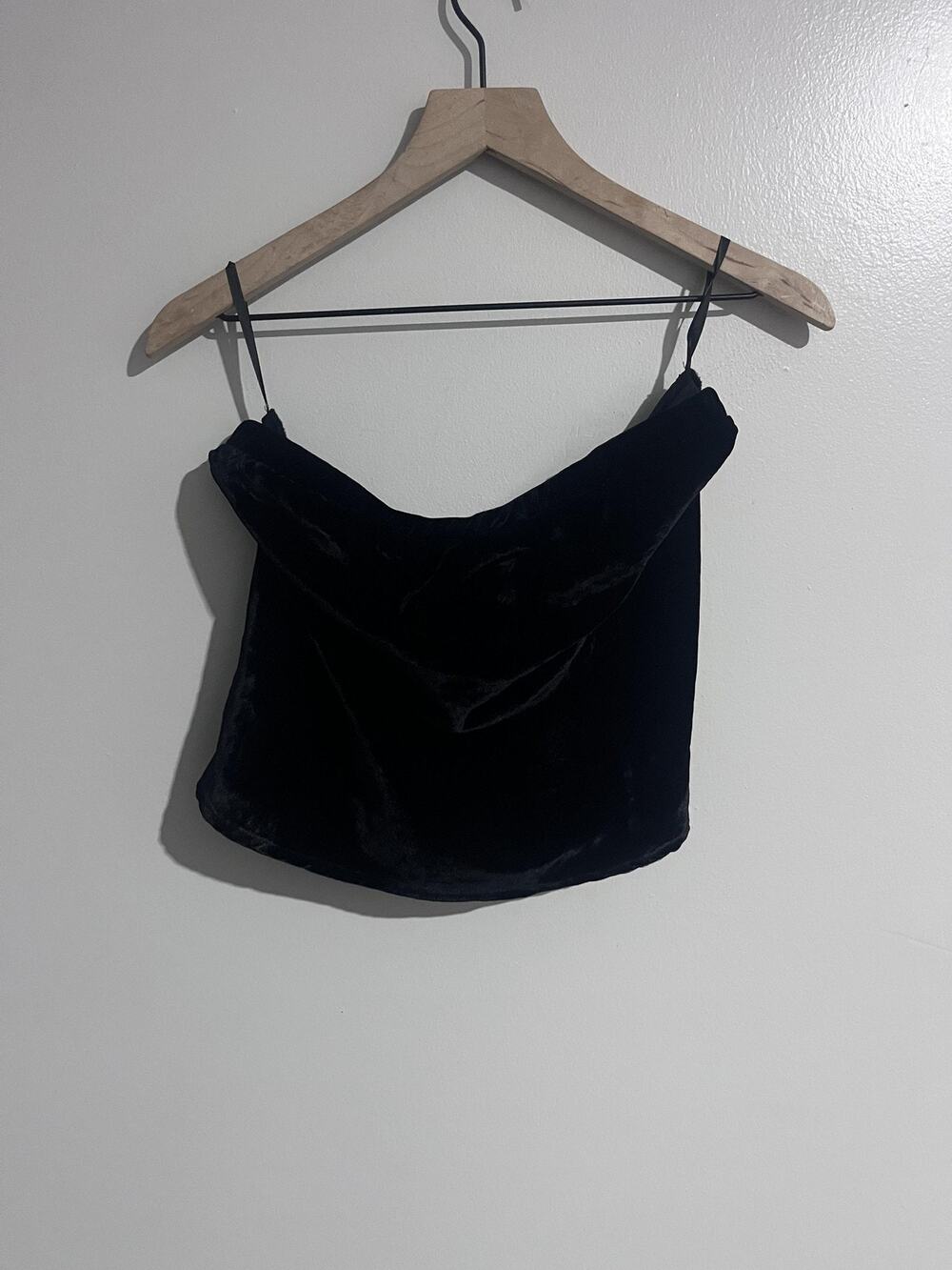 Anthropologie Camisole Womens S Black Velvet Cowl Neck Lined Party Top